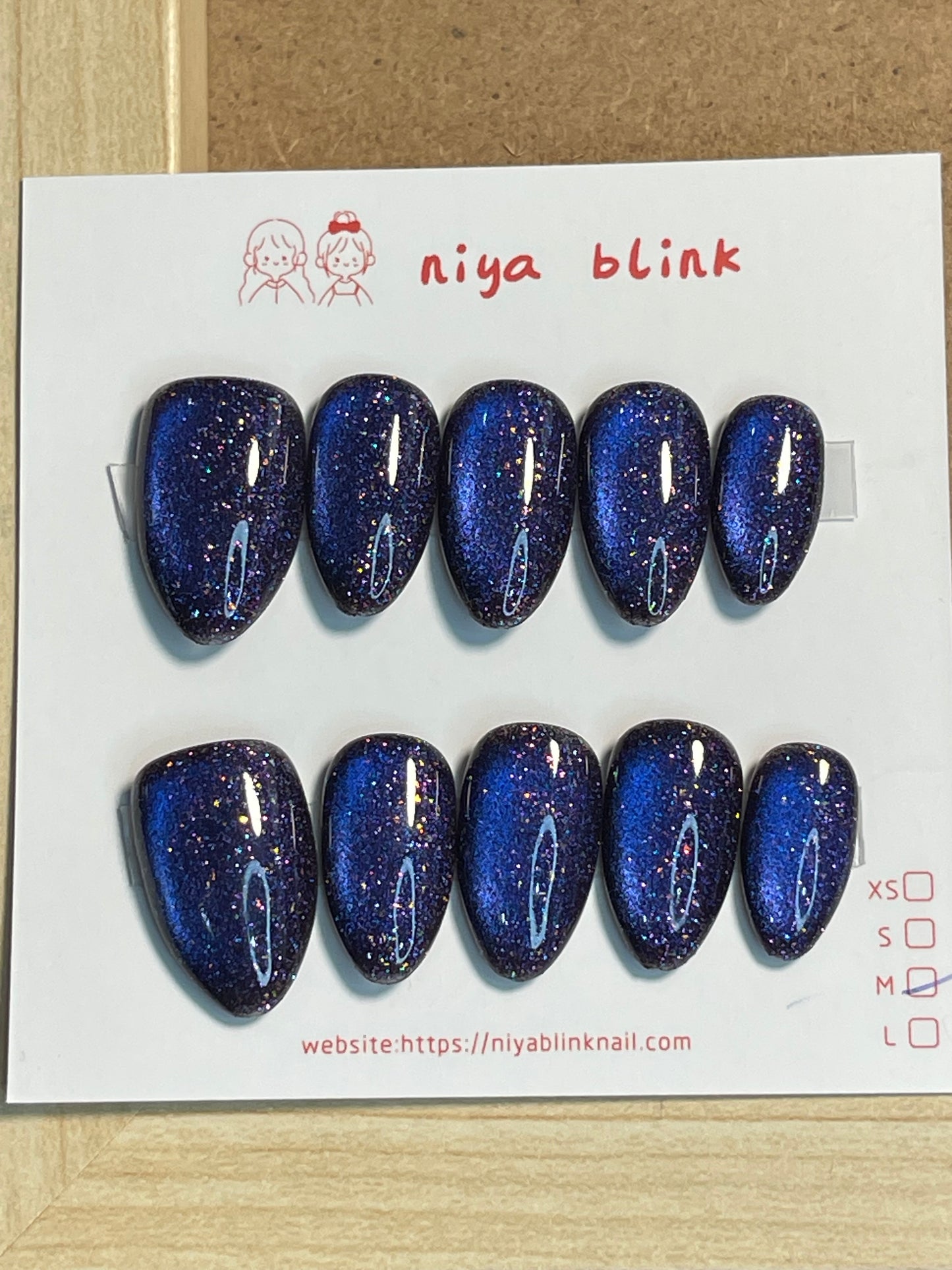 Medium cat eye （Short almond