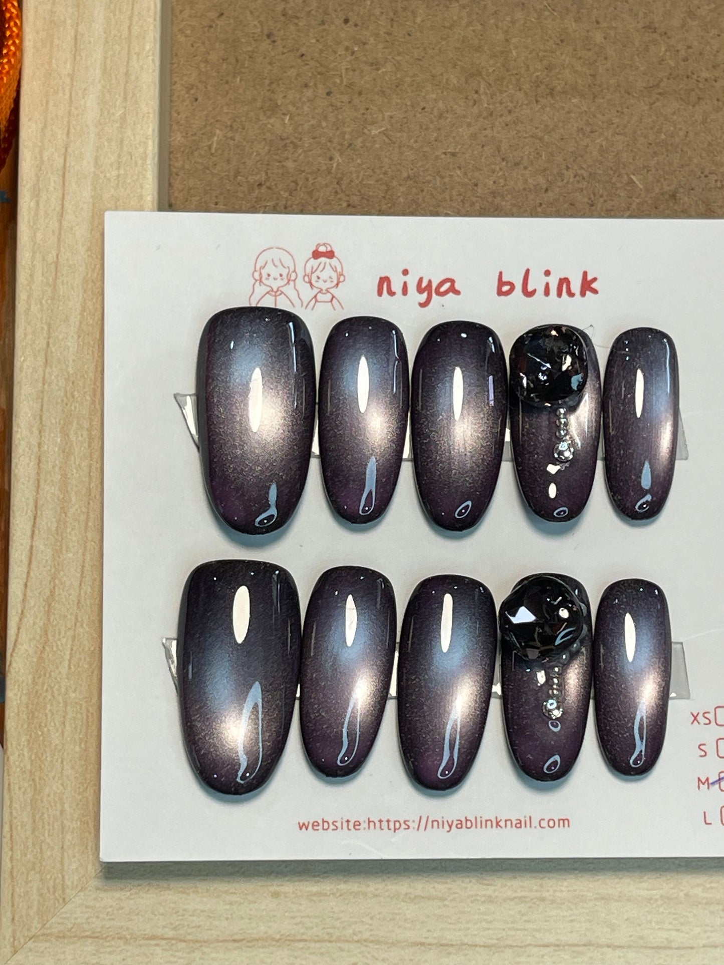 Medium 3137