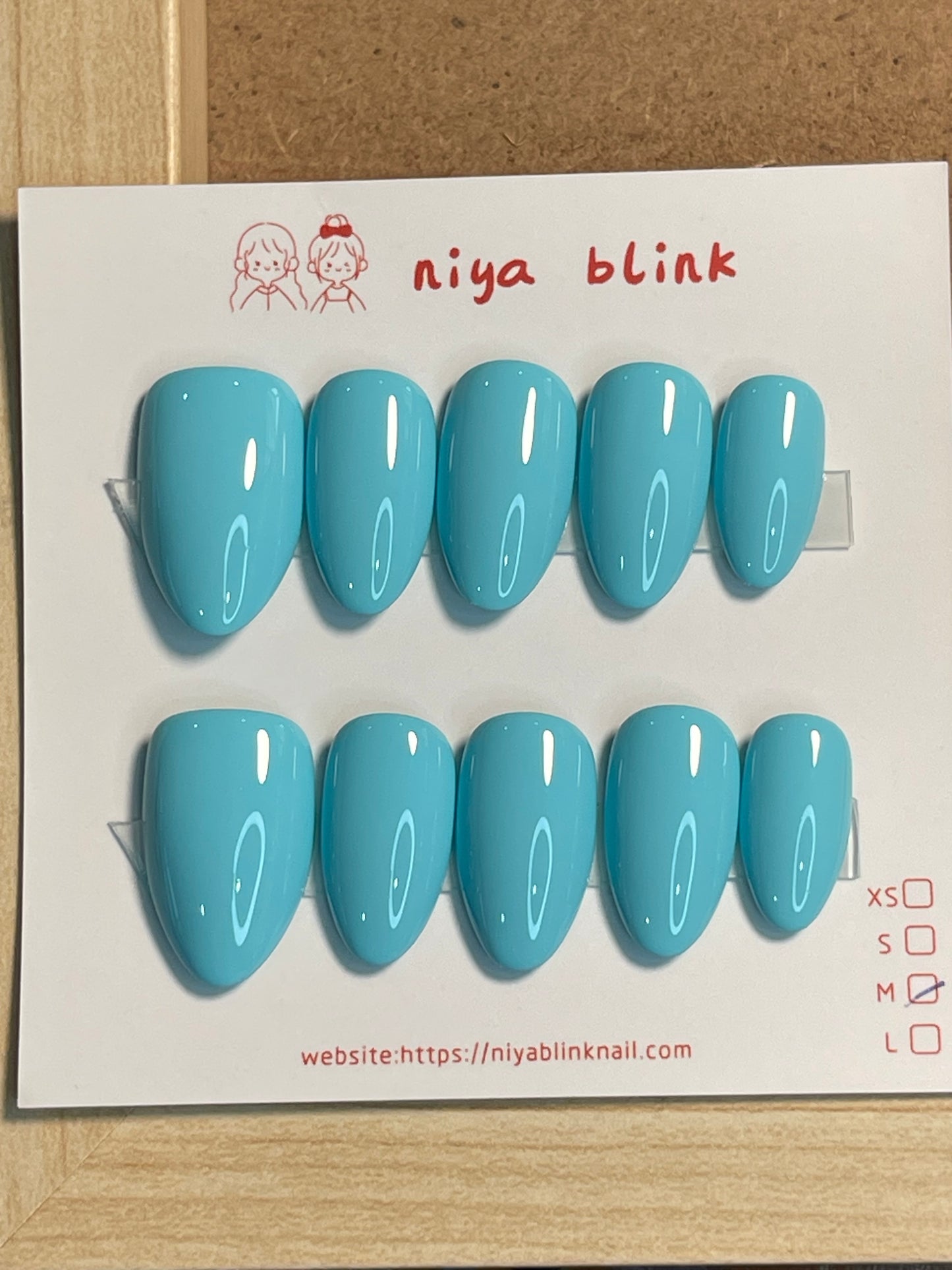 Medium cat eye （Short almond