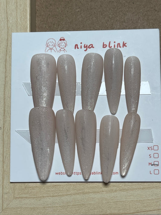 Medium 4400
