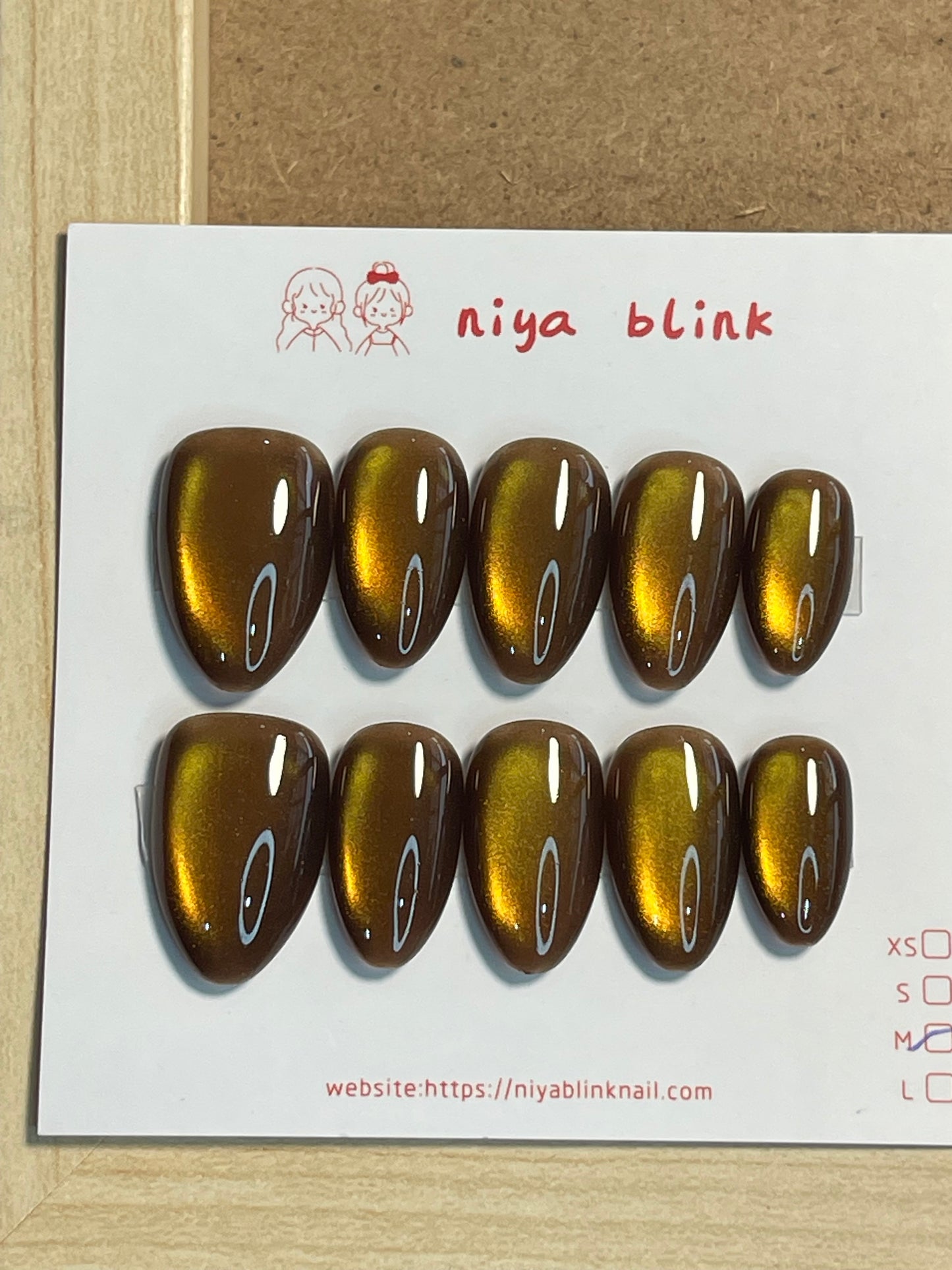 Medium cat eye （Short almond