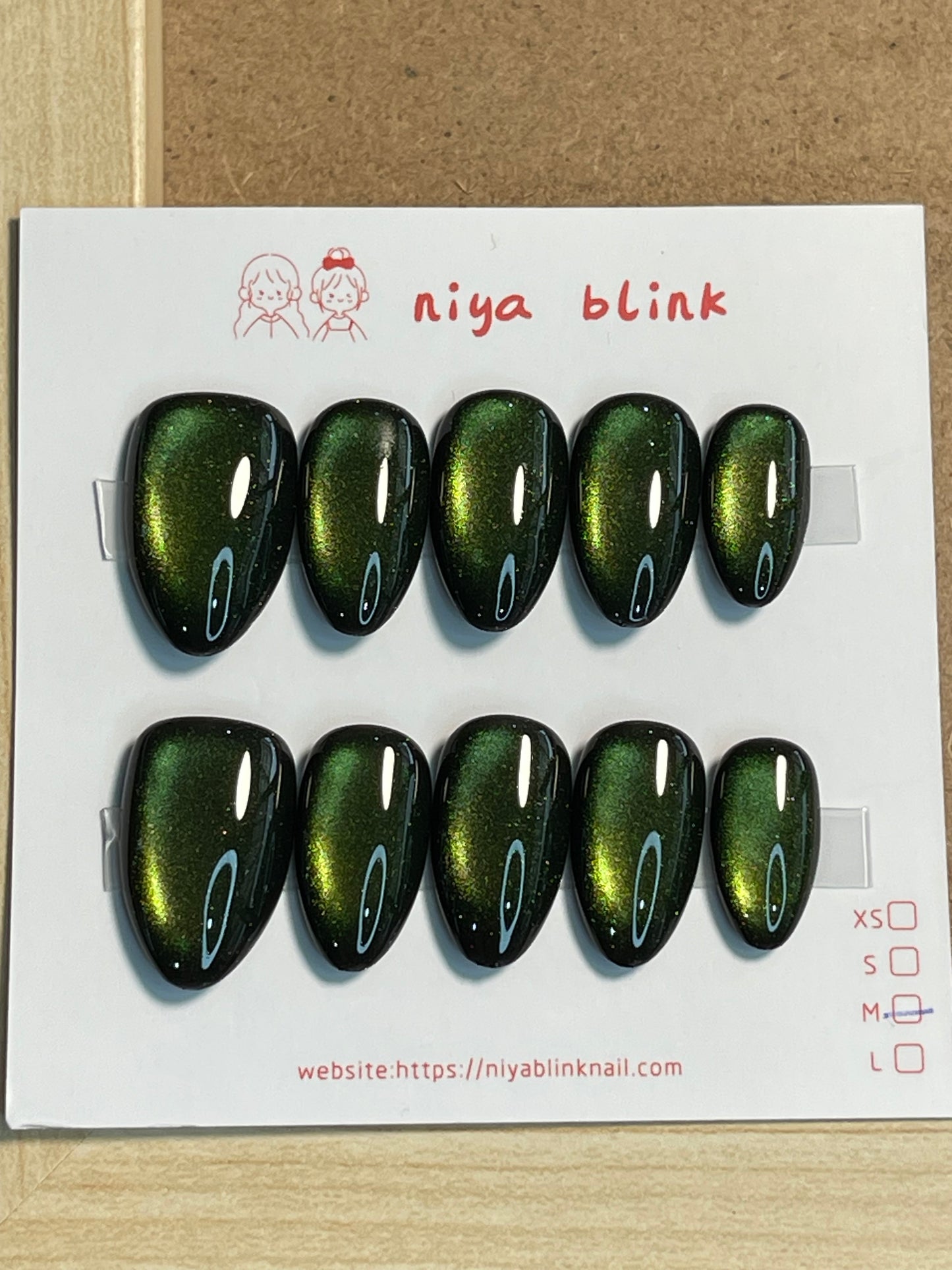 Medium cat eye （Short almond