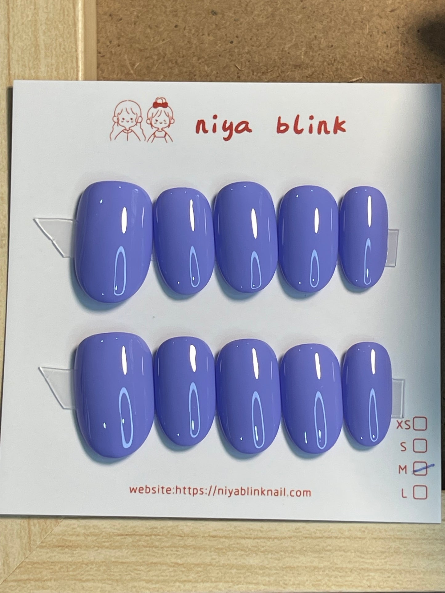 Medium cat eye （Short oval