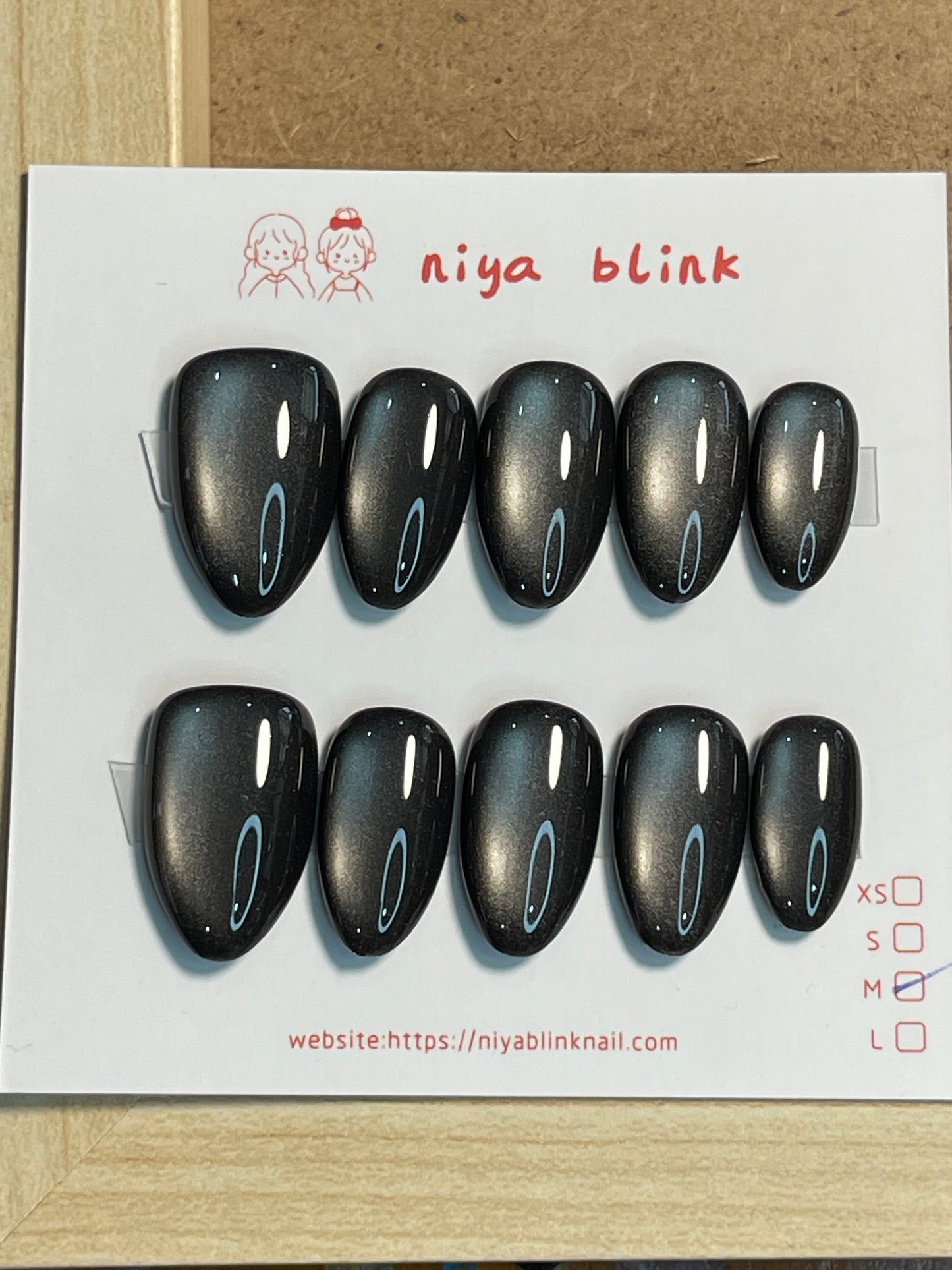Medium cat eye （Short almond