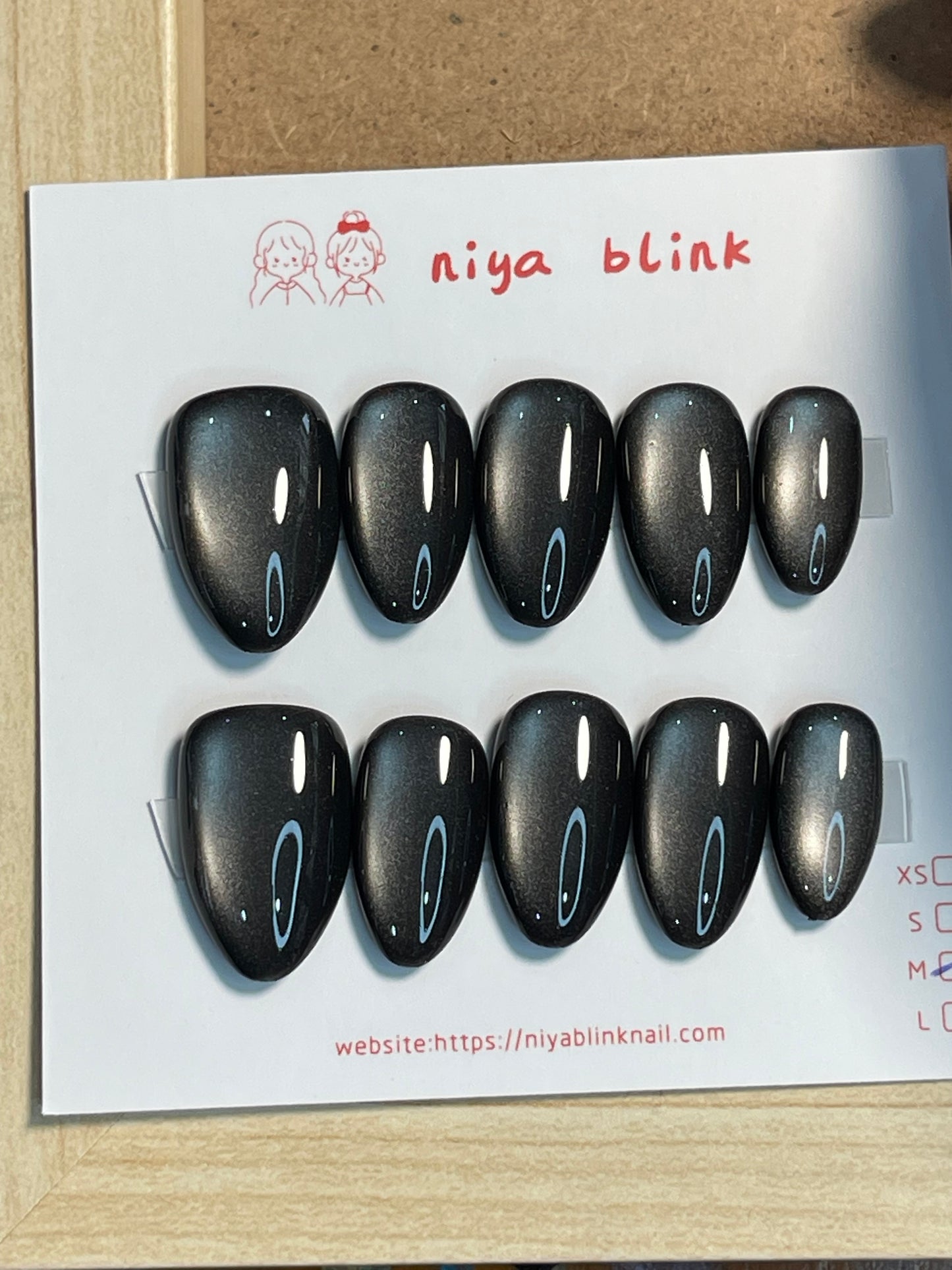 Medium cat eye （Short almond