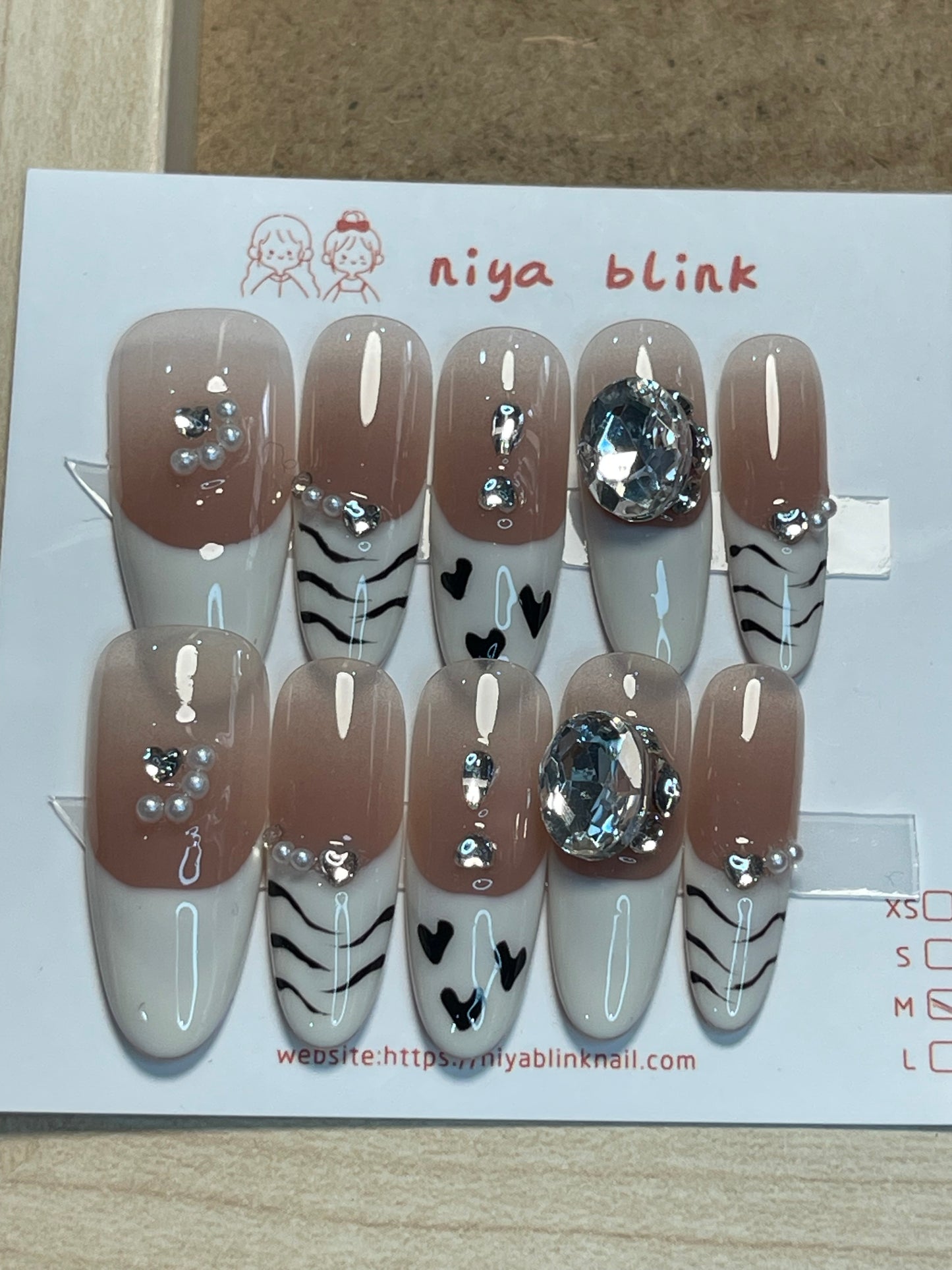 medium 565
