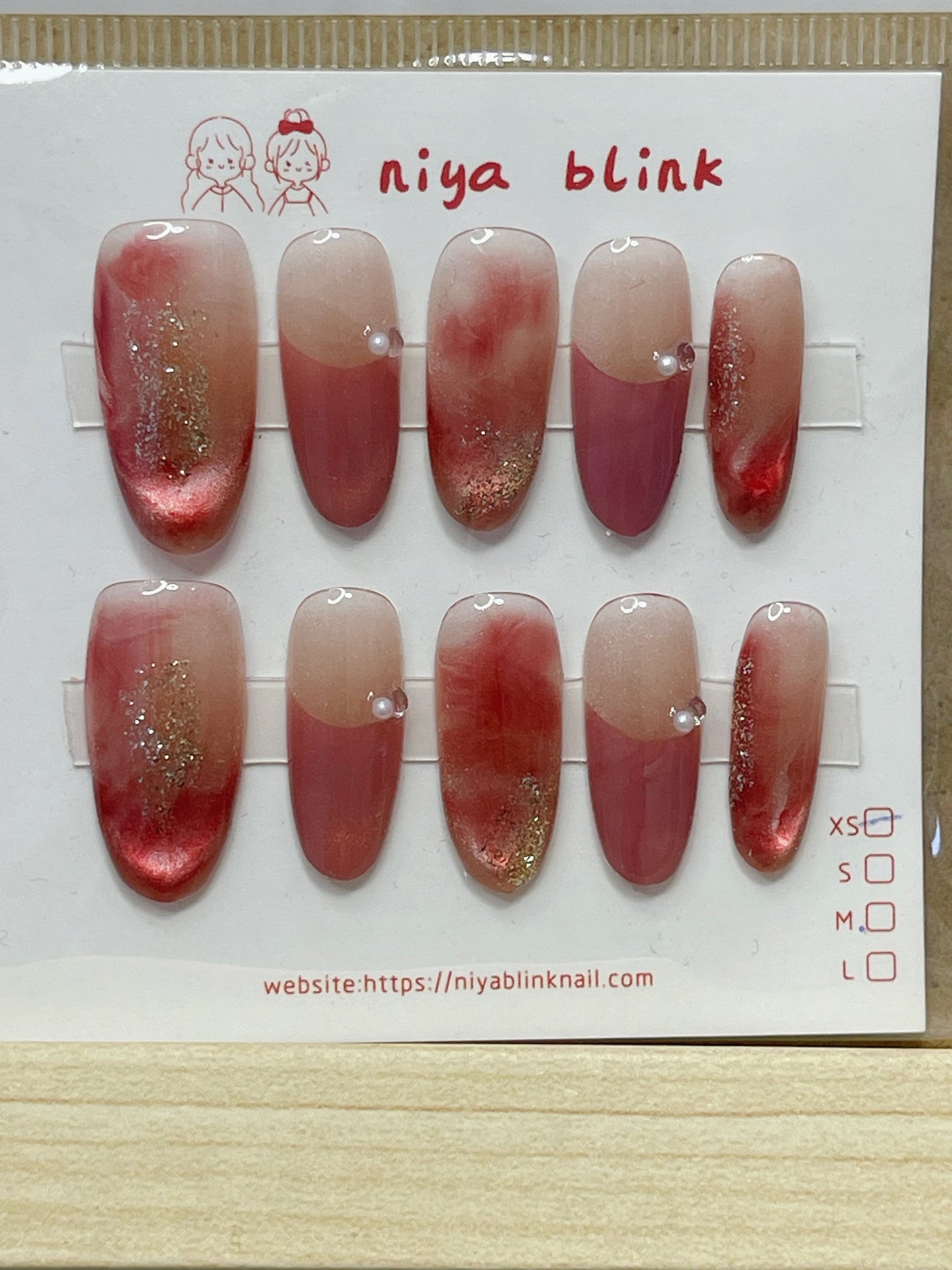 Extra Small 4