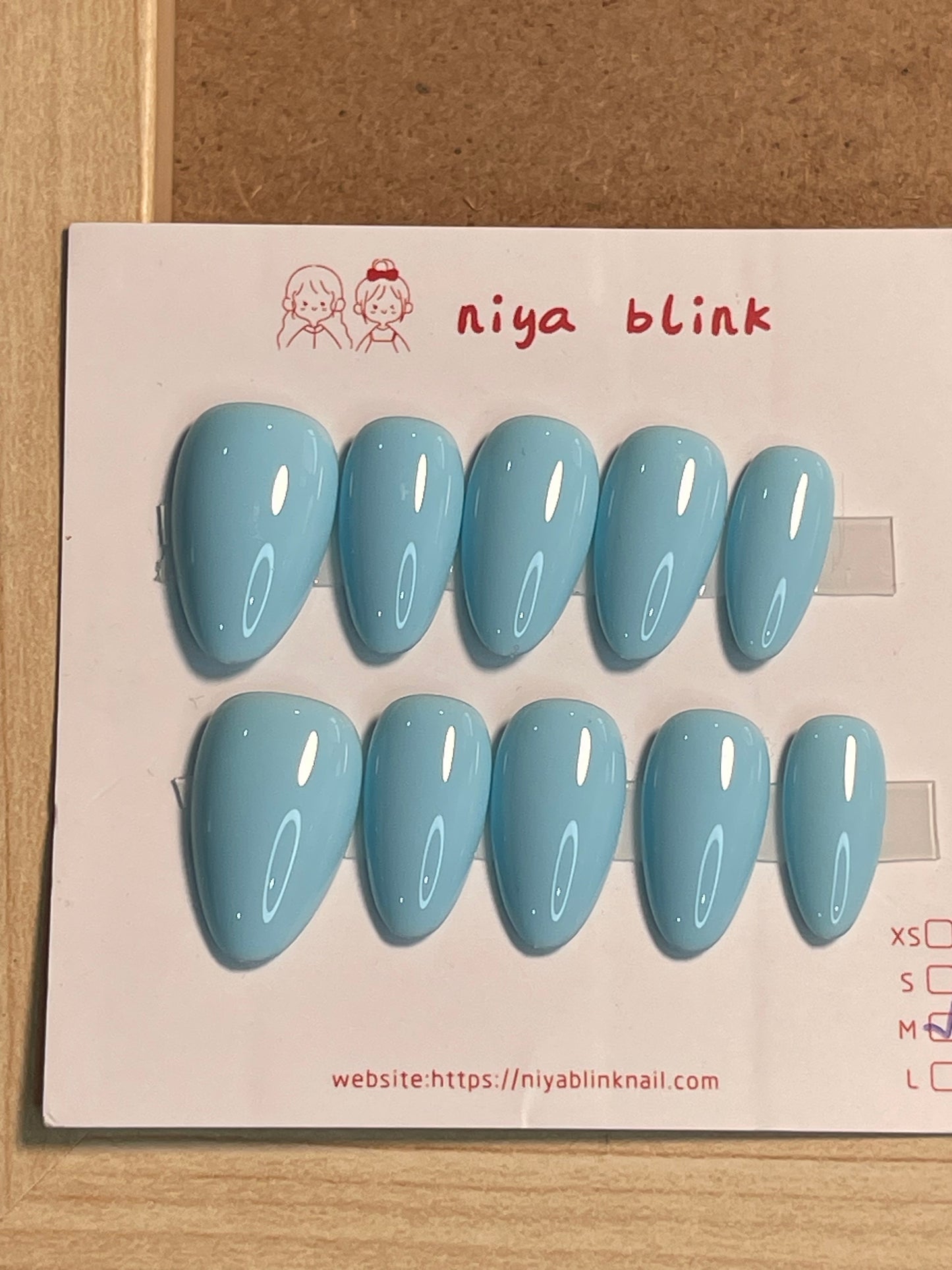 Medium cat eye （Short almond
