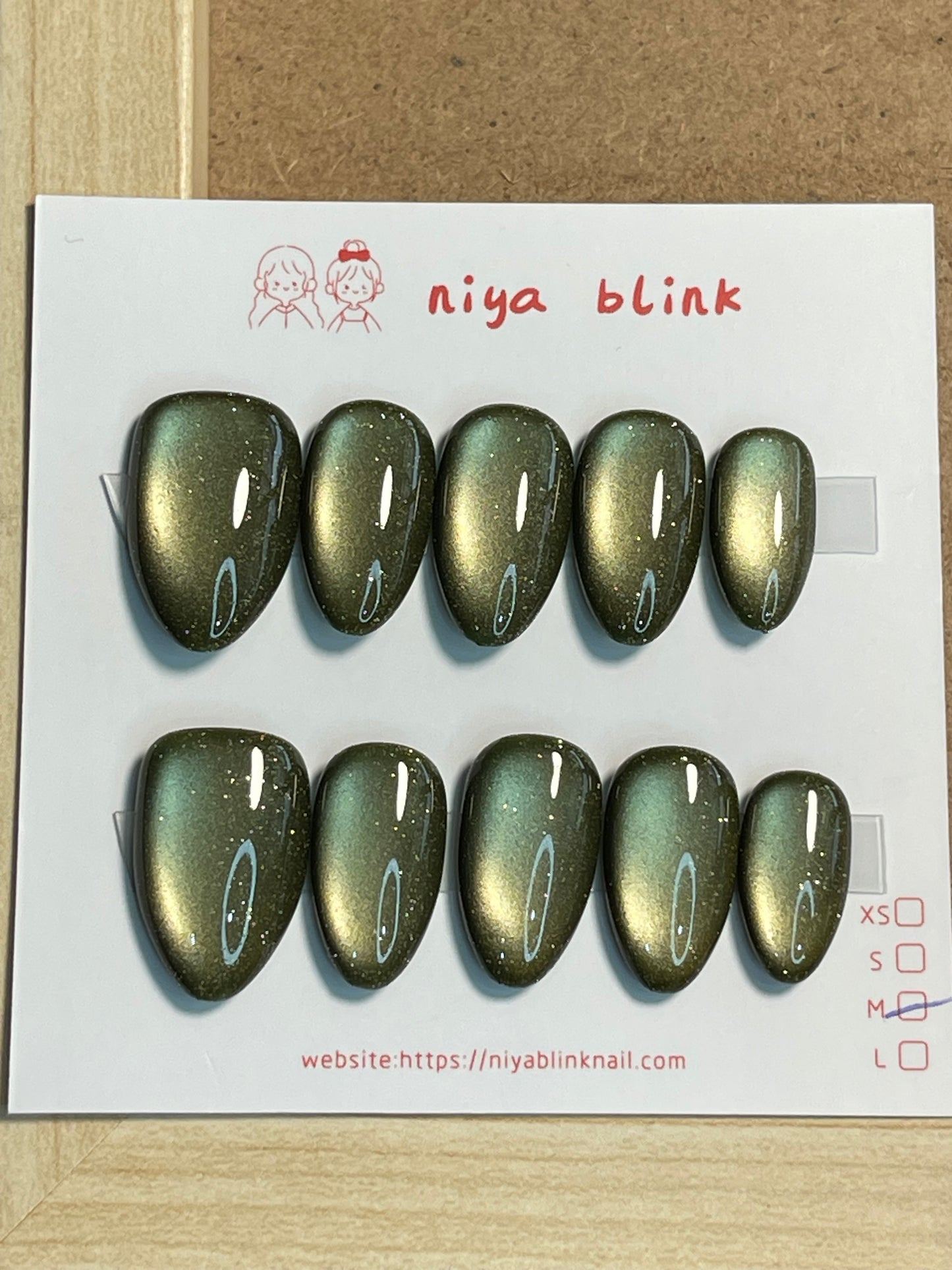 Medium cat eye （Short almond