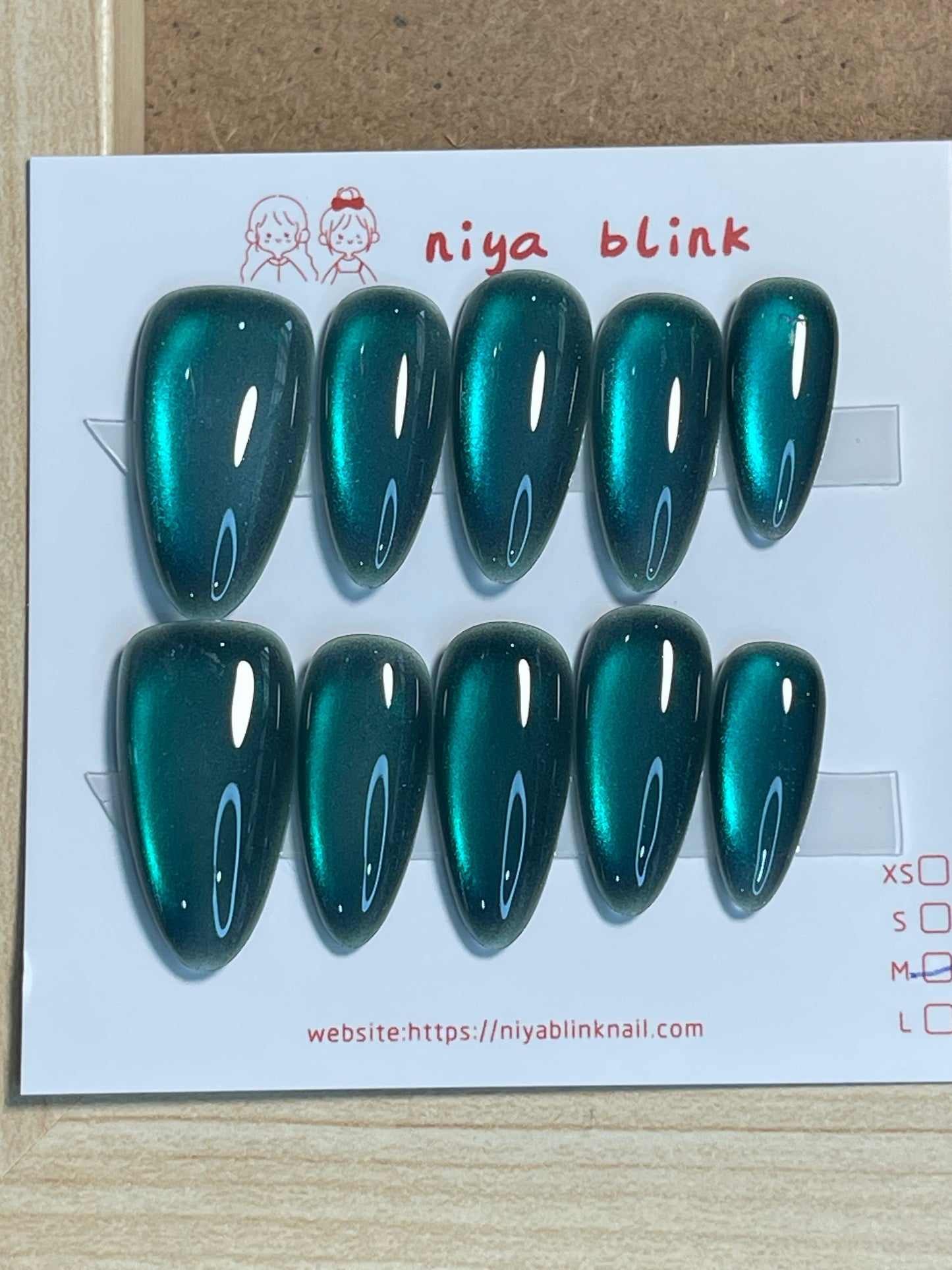 medium cat eye （Medium Almond