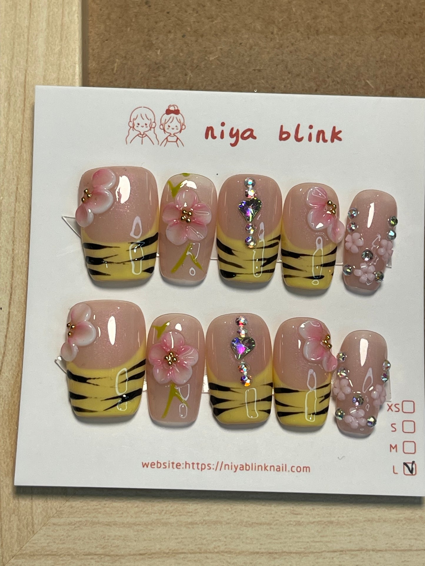Large 569