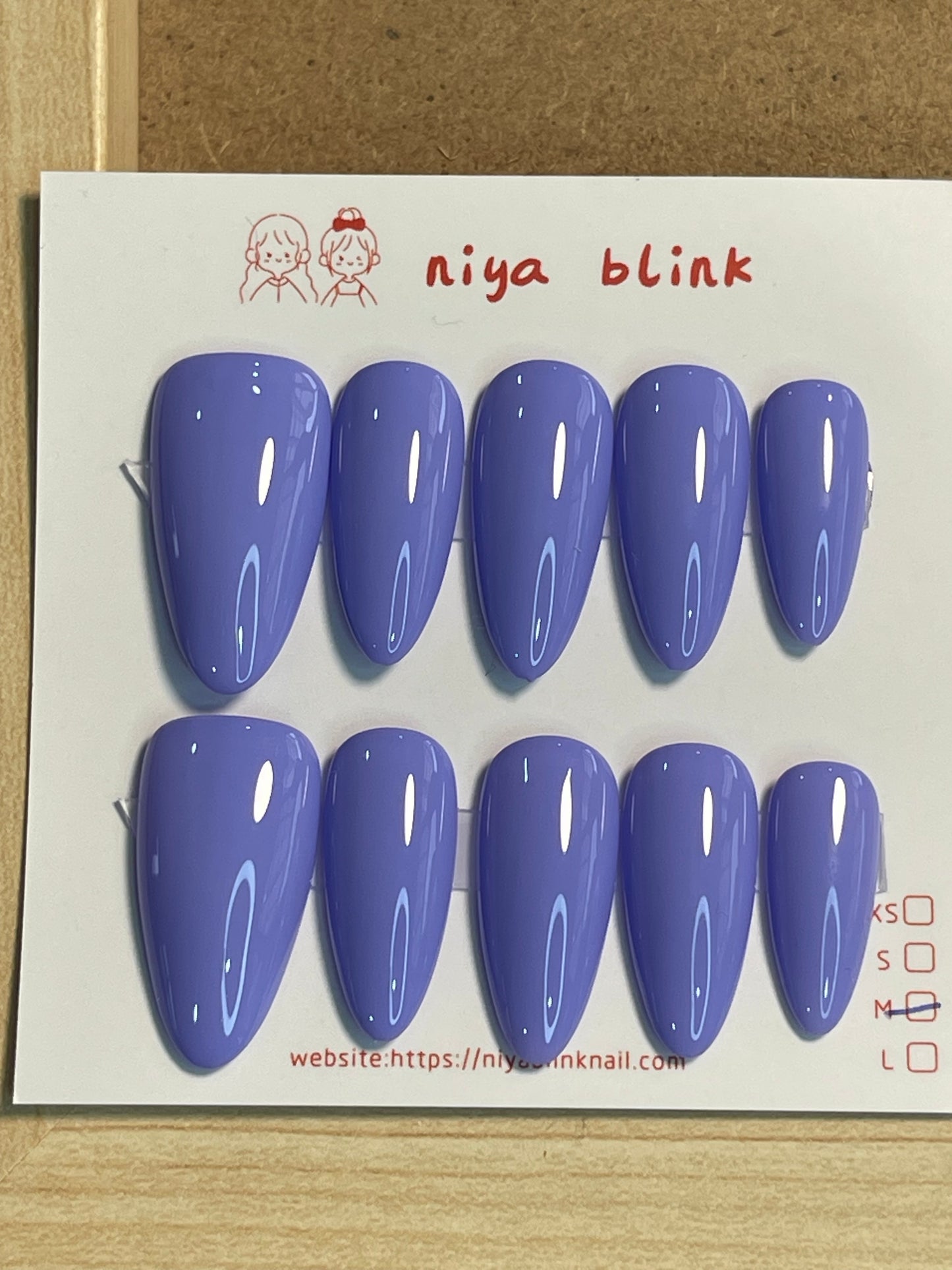 medium cat eye (Medium Almond