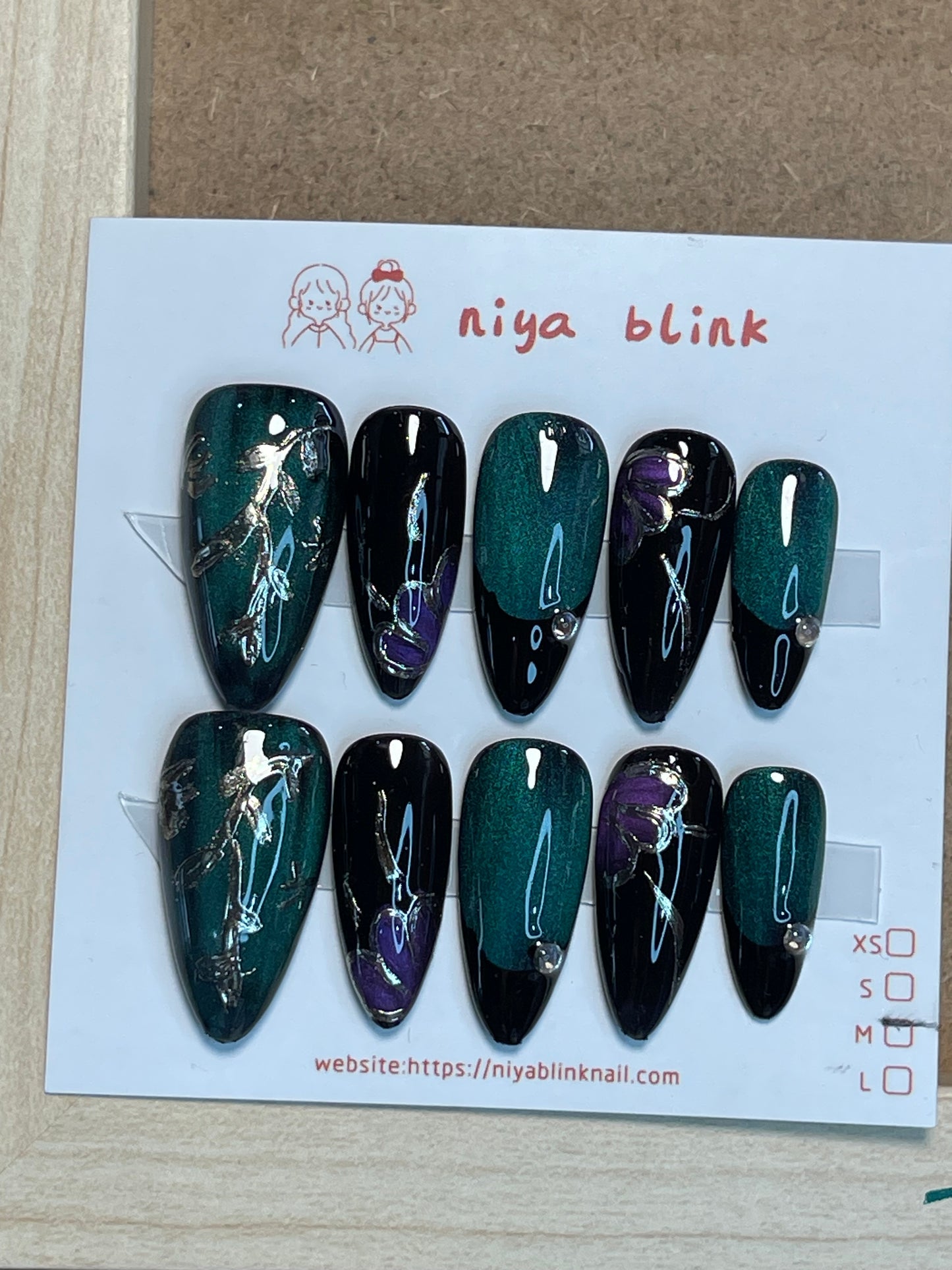 Medium 3235